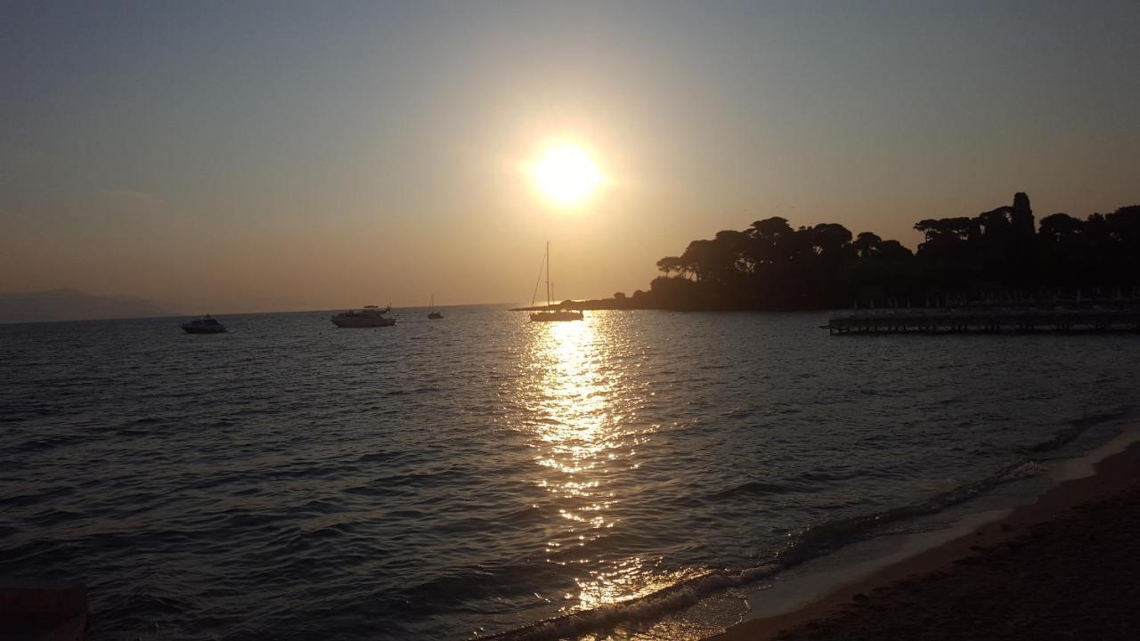 Appartamento La Tourraque Antibes Esterno foto